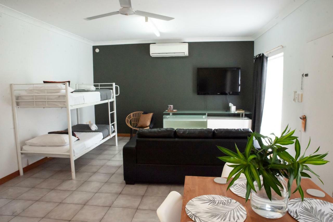 Motel Nomad Кэрнс Экстерьер фото